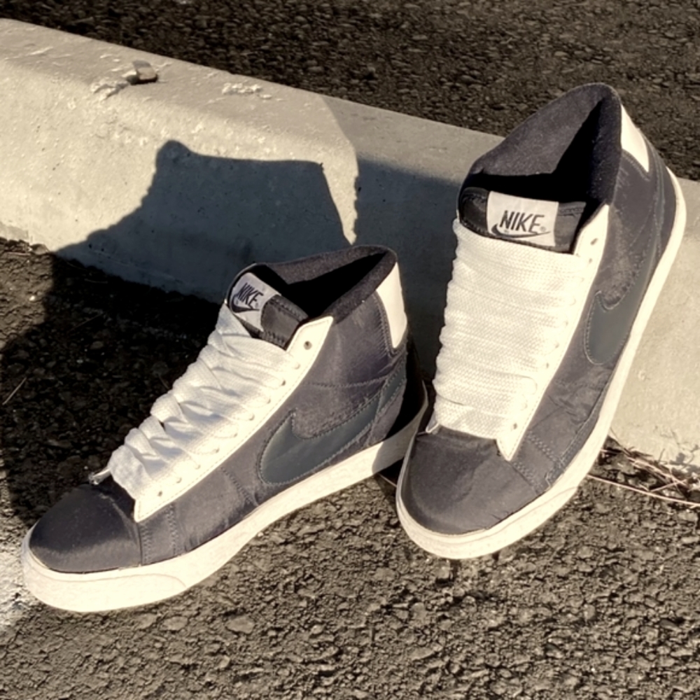 NIKE Blazers Puffer Navy Blue High Top Sneakers Size 6.5 Mens - Picture 2 of 12
